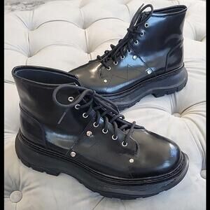 Alexander Mcqueen 595469 Black Leather Tread Womens Ankle Boots Shoes 39 9 $1300